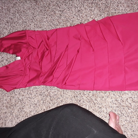 Dress - Picture 4 of 5